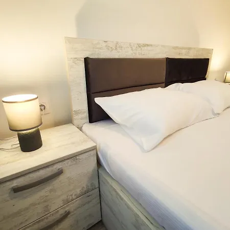 Sara Moonlight Appartement